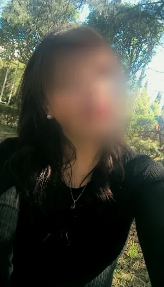 Amina, 34