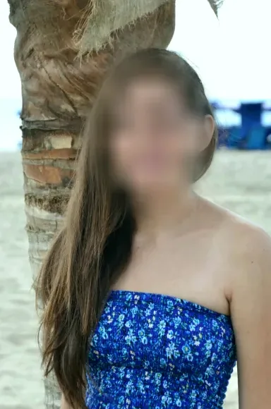 Astrid, 28