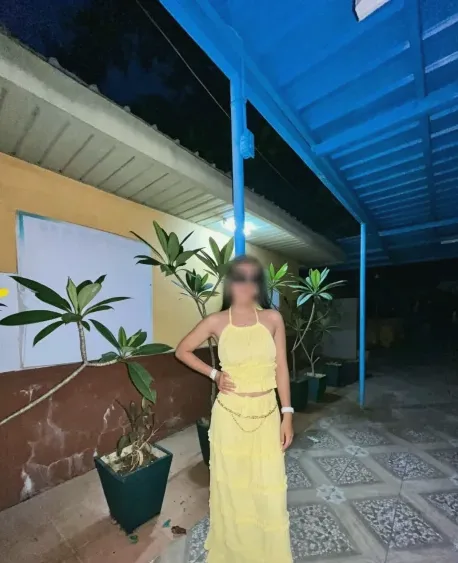 Fabienne, 29