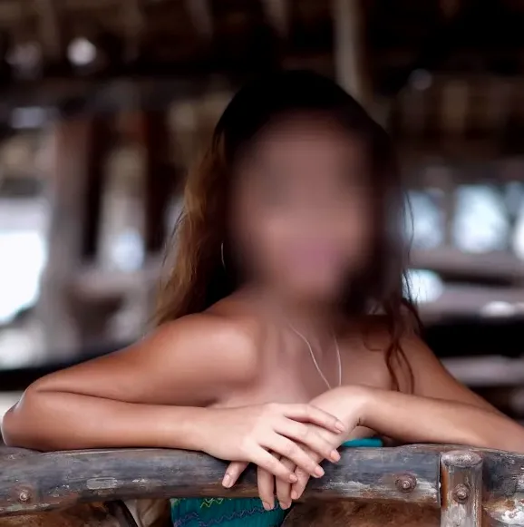 Hanna, 35