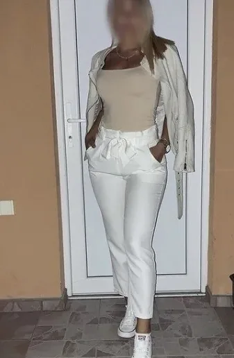 Johanna, 24