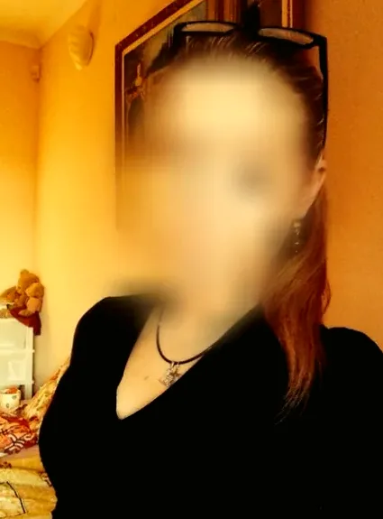 Leonie, 30