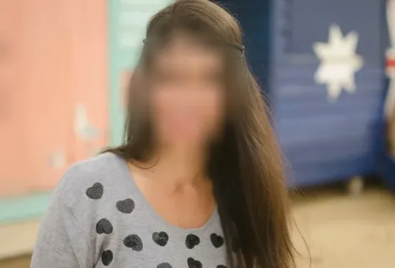 Melanie, 39