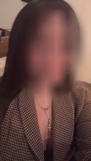 Paula, 29