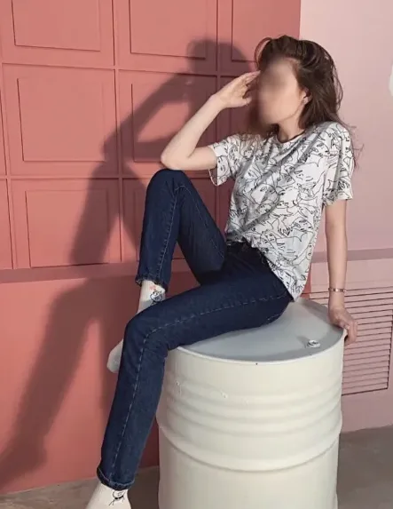 Sanja, 21