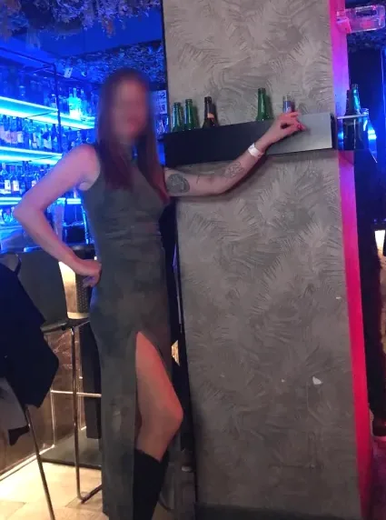 Sarah, 40